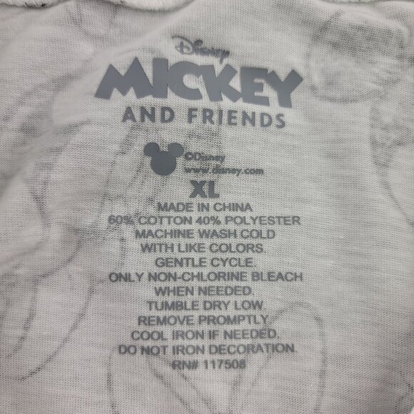 Disney Mickey & Friends Graphic Tee XL White Black Hybrid Apparel - Picture 4 of 8